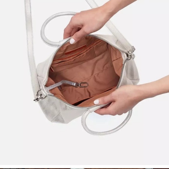 Nwot Sheila Medium Satchel. Light grey polished leather. Perfect condition. - Picture 2 of 7